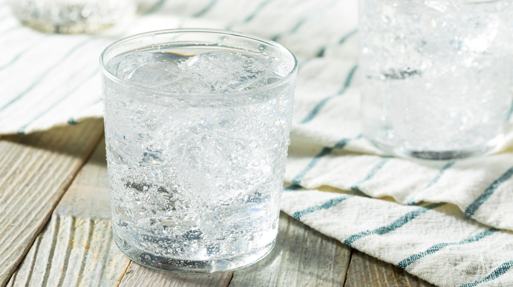 Agua mineral